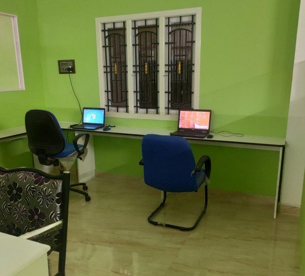 m2y-laptop.jpeg