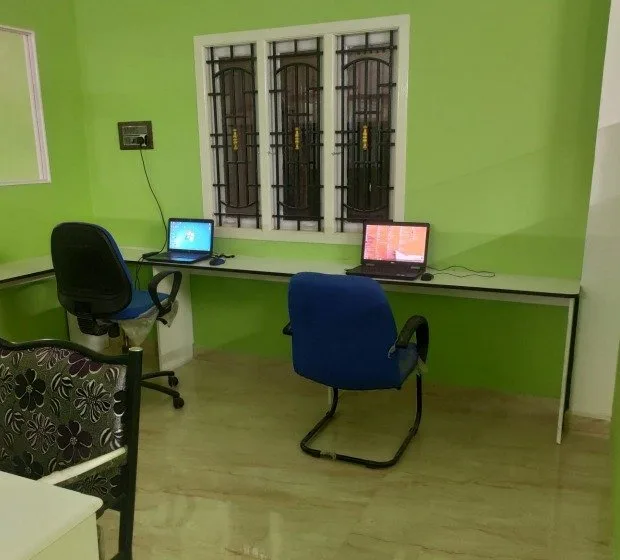 m2y-laptop.jpeg